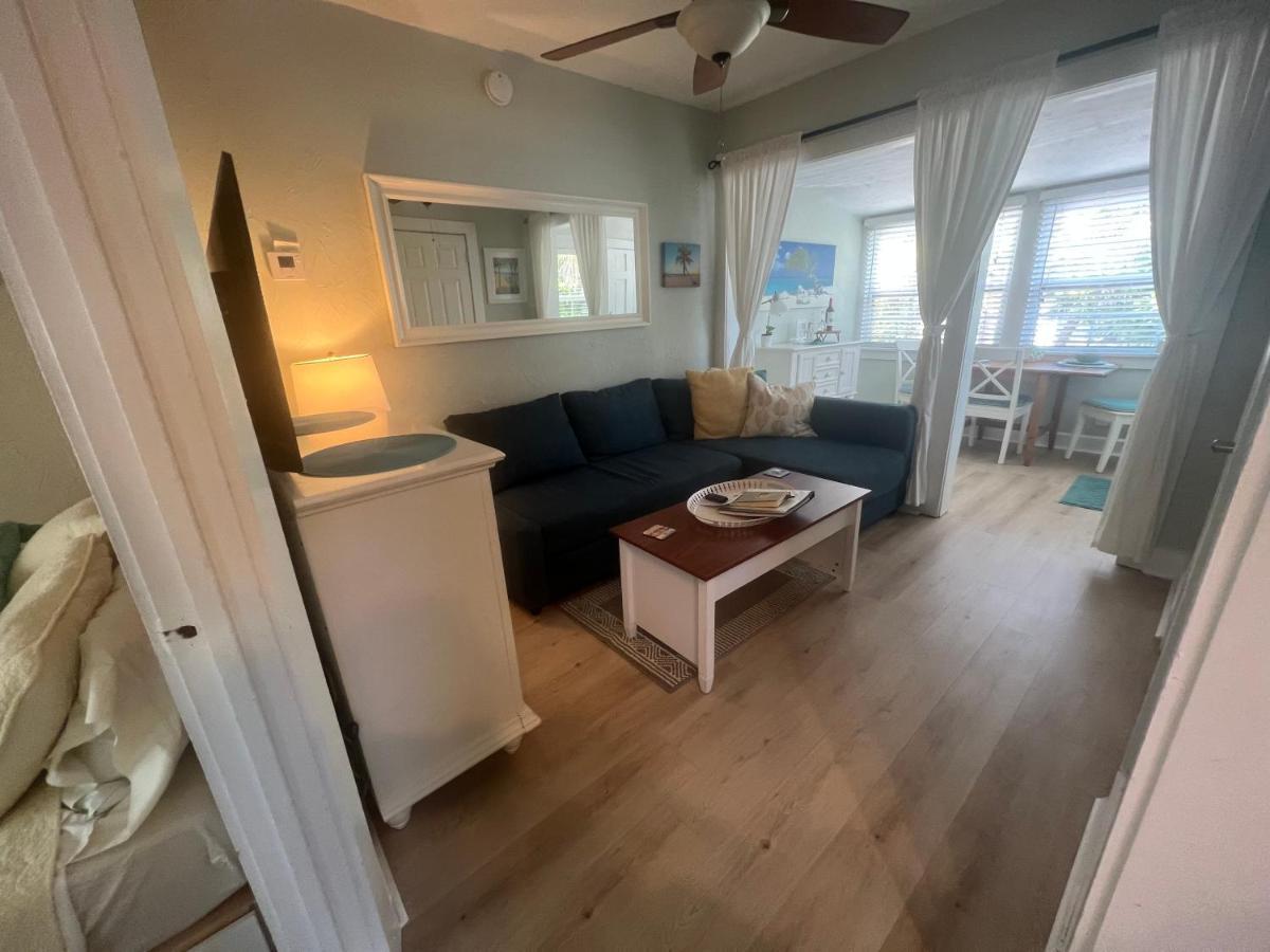 Pag Beachhouse Rentals Сейнт Пийт Бийч Екстериор снимка