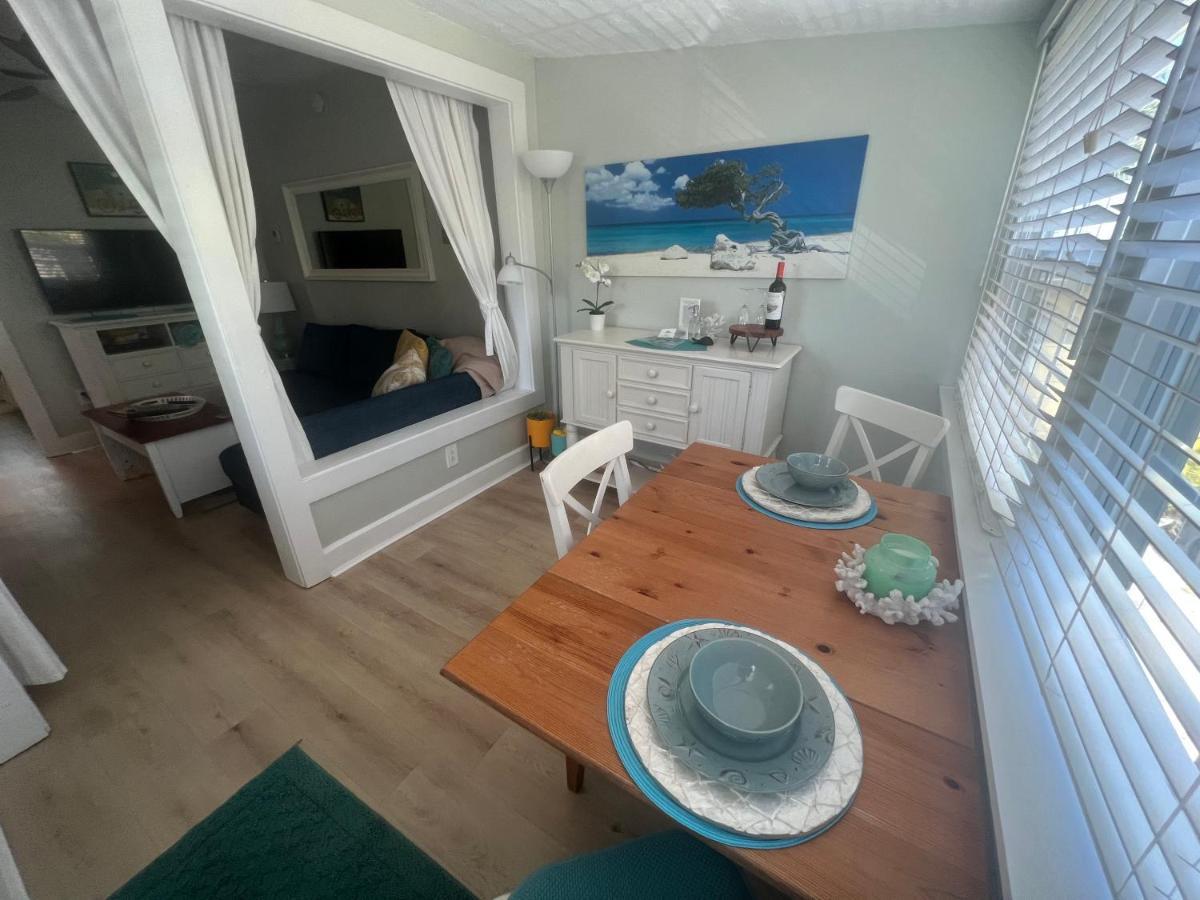 Pag Beachhouse Rentals Сейнт Пийт Бийч Екстериор снимка